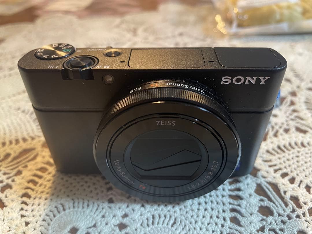 デジタルカメラ SONY CyberShot DSC-RX100M3