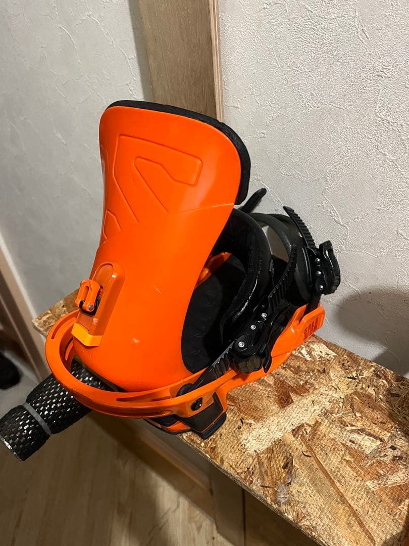 SALOMON trigger Mサイズ