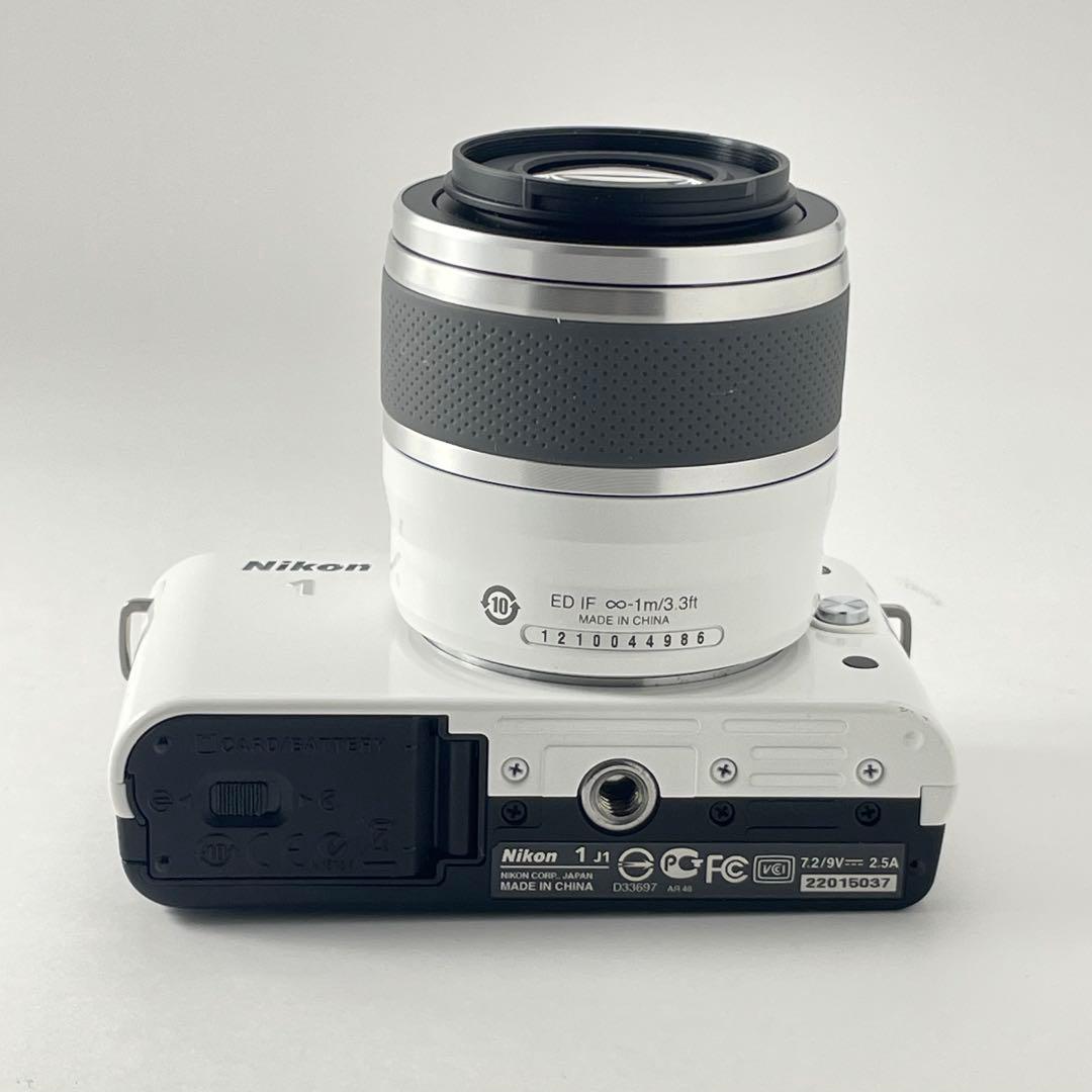 【極上美品・返品保証】Nikon1 J1ホワイト レンズキット