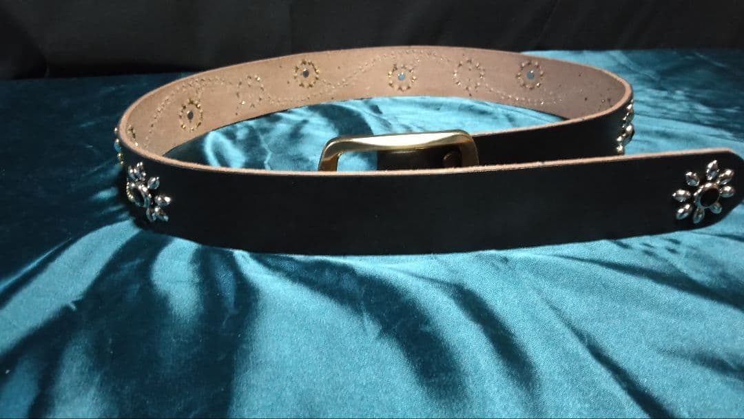 たやうトラッカーウォレットベンズレザーツタ＆フラワータイプB、キ－ホルダー