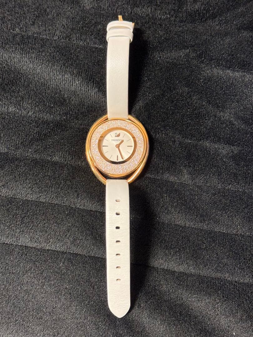 SWAROVSKI 時計 ローズゴールド 未使用新品　スワロフスキーウォッチ