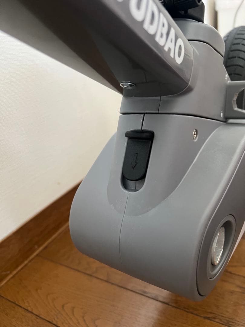 ☆新品未使用☆ 名古屋市天白区　直接引き取りのみ　ストライダー　三輪車　二輪車