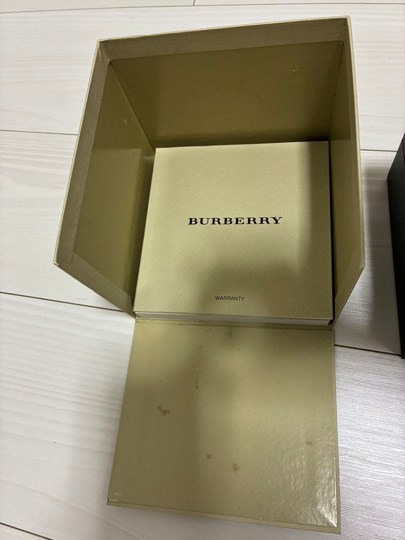 バーバリーピンクゴールドベージュレザーストラップ ウォッチレディースBU9210