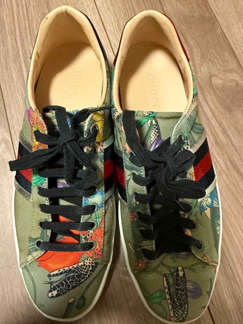 GUCCI カラフル花柄 スニーカー