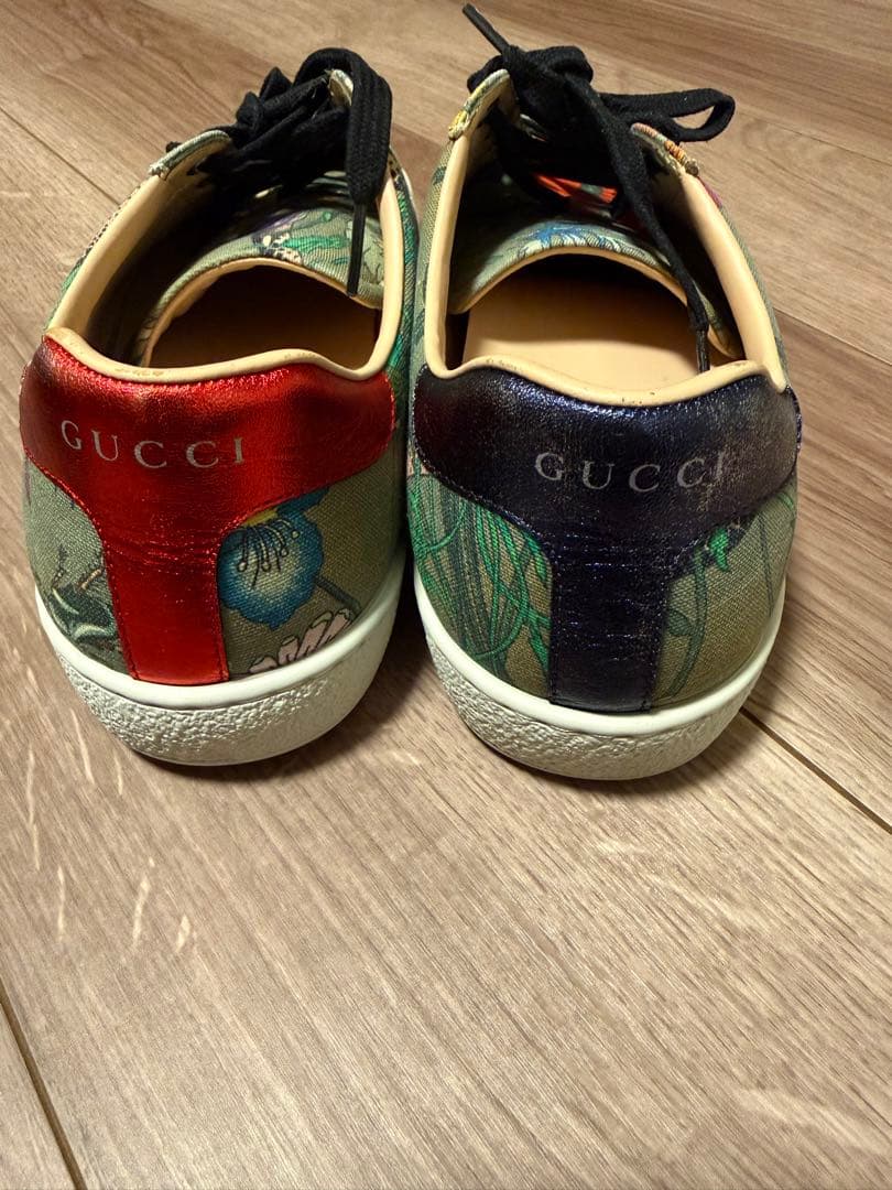 GUCCI カラフル花柄 スニーカー