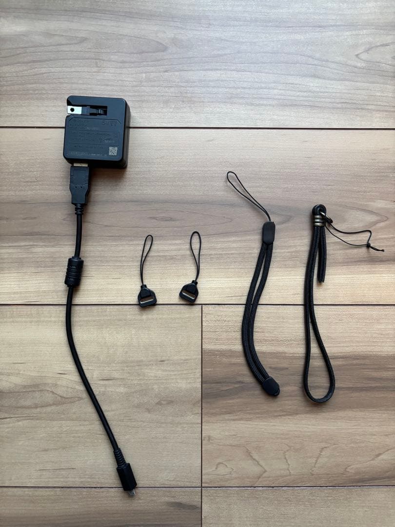 SONY Cyber−Shot RX DSC-RX100M4