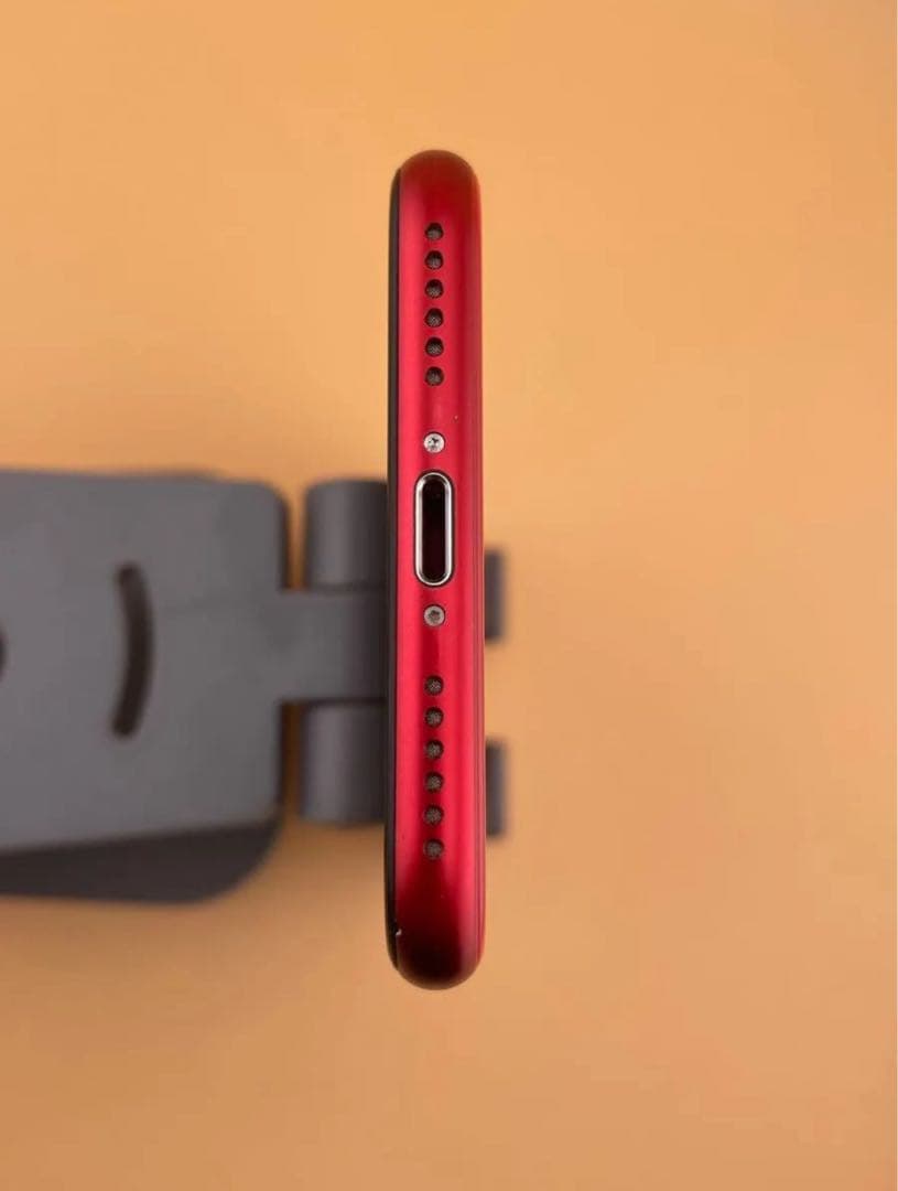 iPhone SE2 第2世代 64GB SIMフリー レッドバッテリー100%