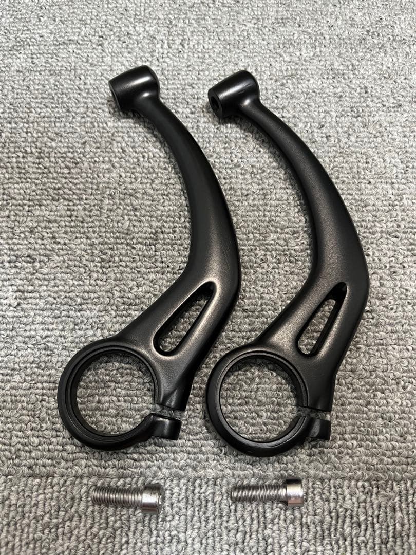 トライアンフ　ボンネビルボバー　純正　バーエンドミラー