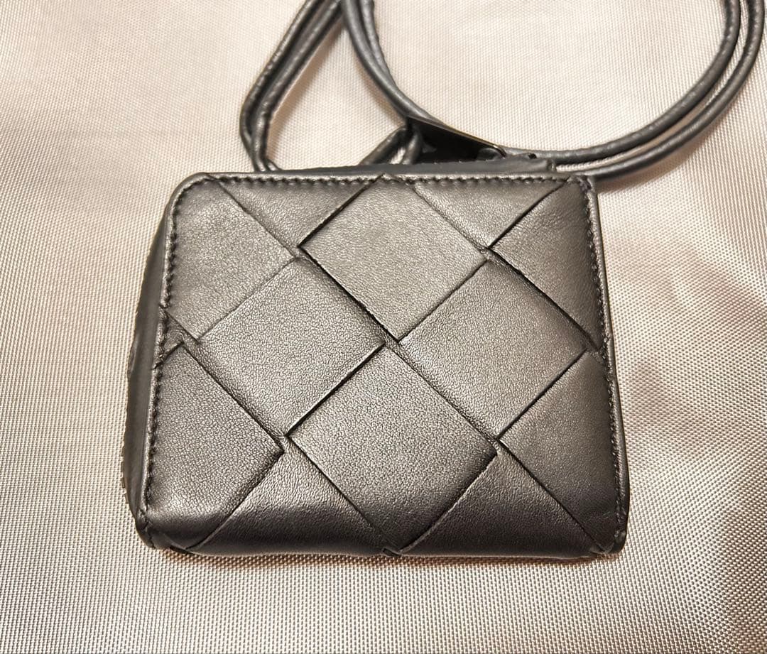 BOTTEGA VENETA 　ボッテガヴェネタ ネックウォレット