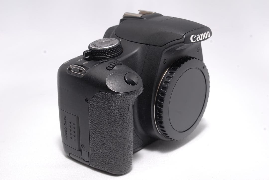 圧倒的コスパ✨Canon Kiss X3 美しいボケ感❤✨抜群のレトロ感✨