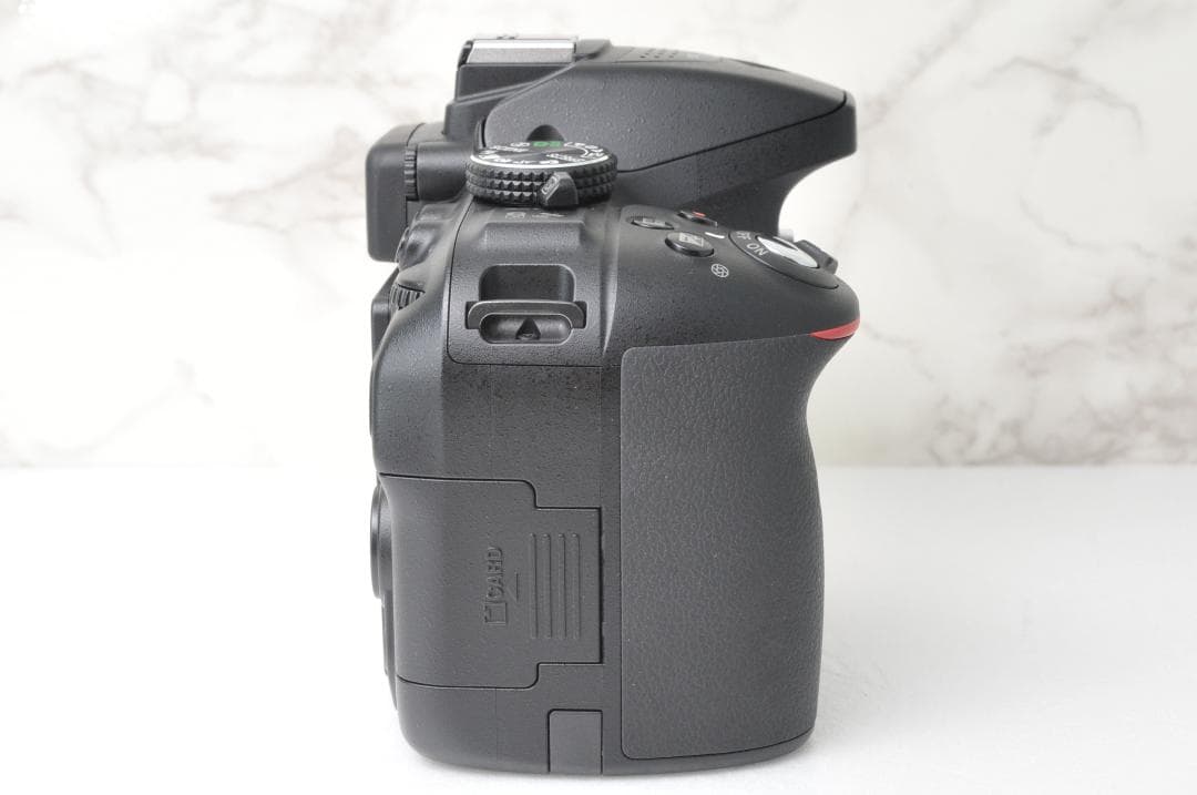 Missa [プロフ必読]様 美品 ショット数836❣️Nikon D5300