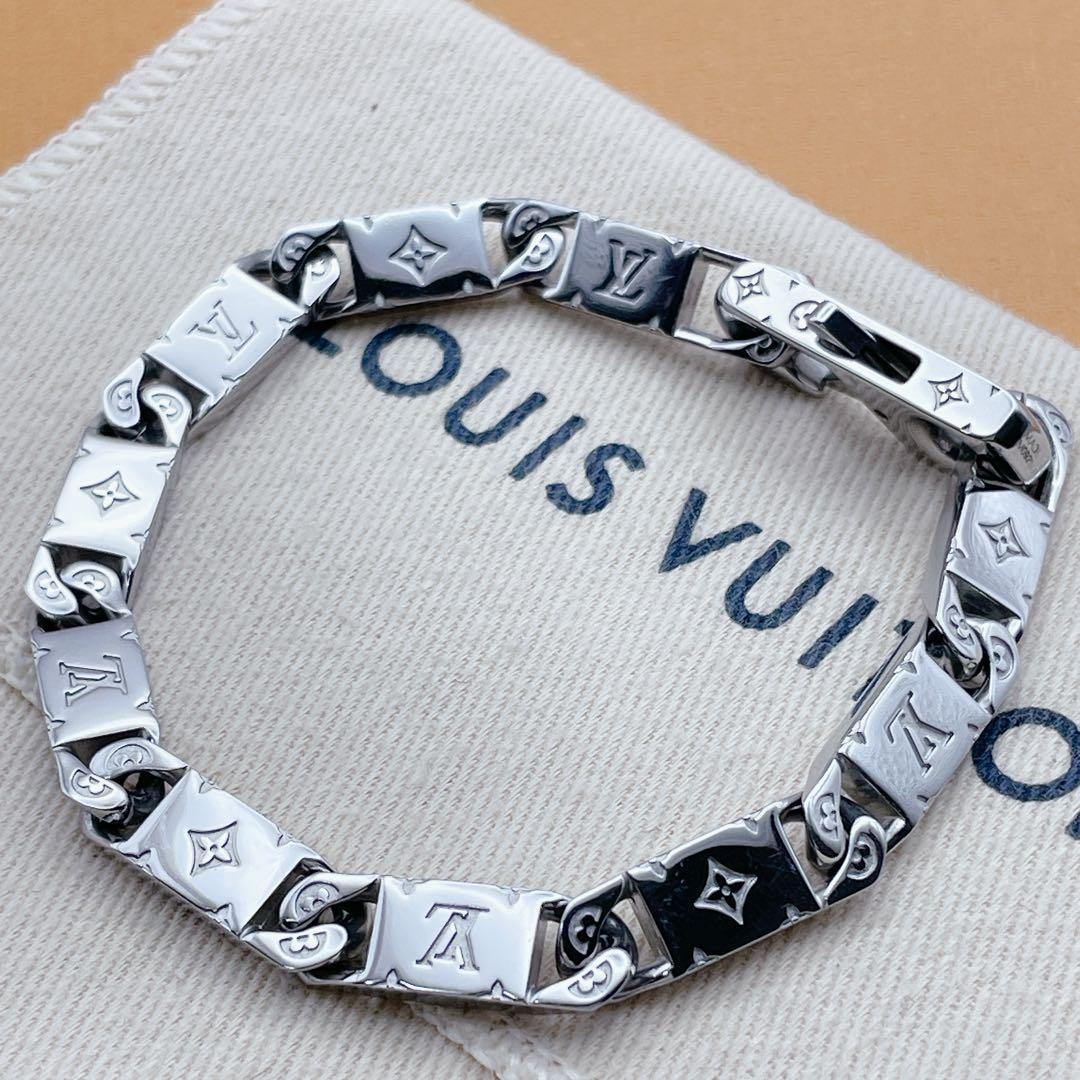 LOUIS VUITTON ブレスレット　プレート　タイドアップ　モノグラム