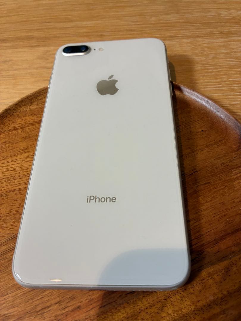iPhone 8 Plus　256G 　店舗購入2025年バッテリー交換済み
