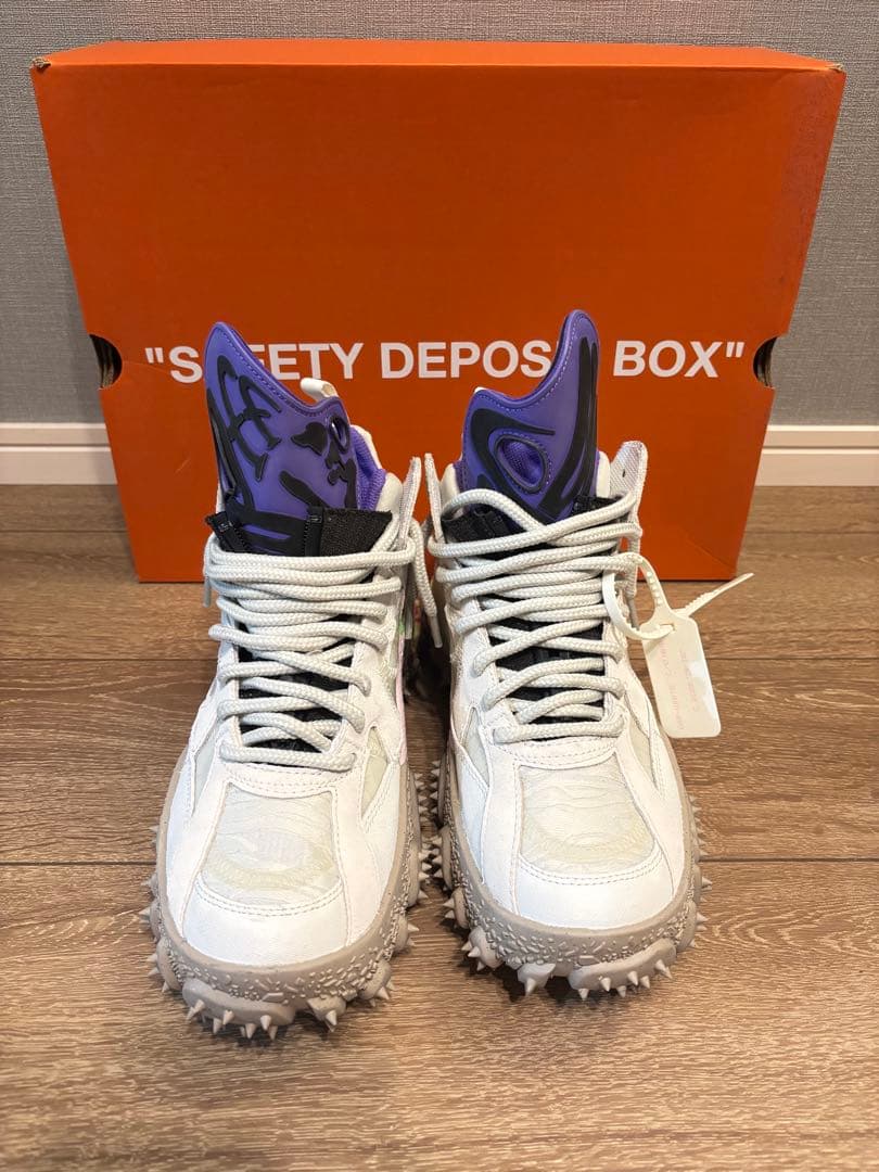 靴 Off-White x Nike Air Terra Forma