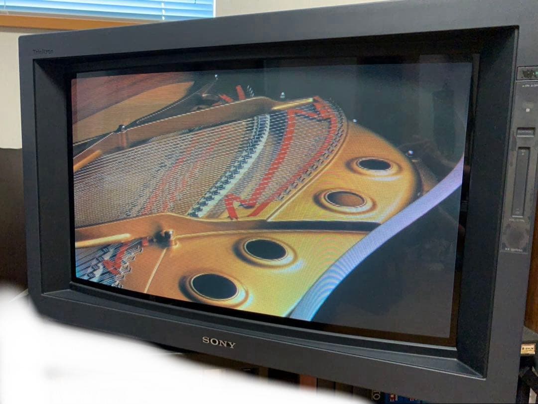 2000年製 KX-32HV50 HDトリニトロンブラウン管搭載