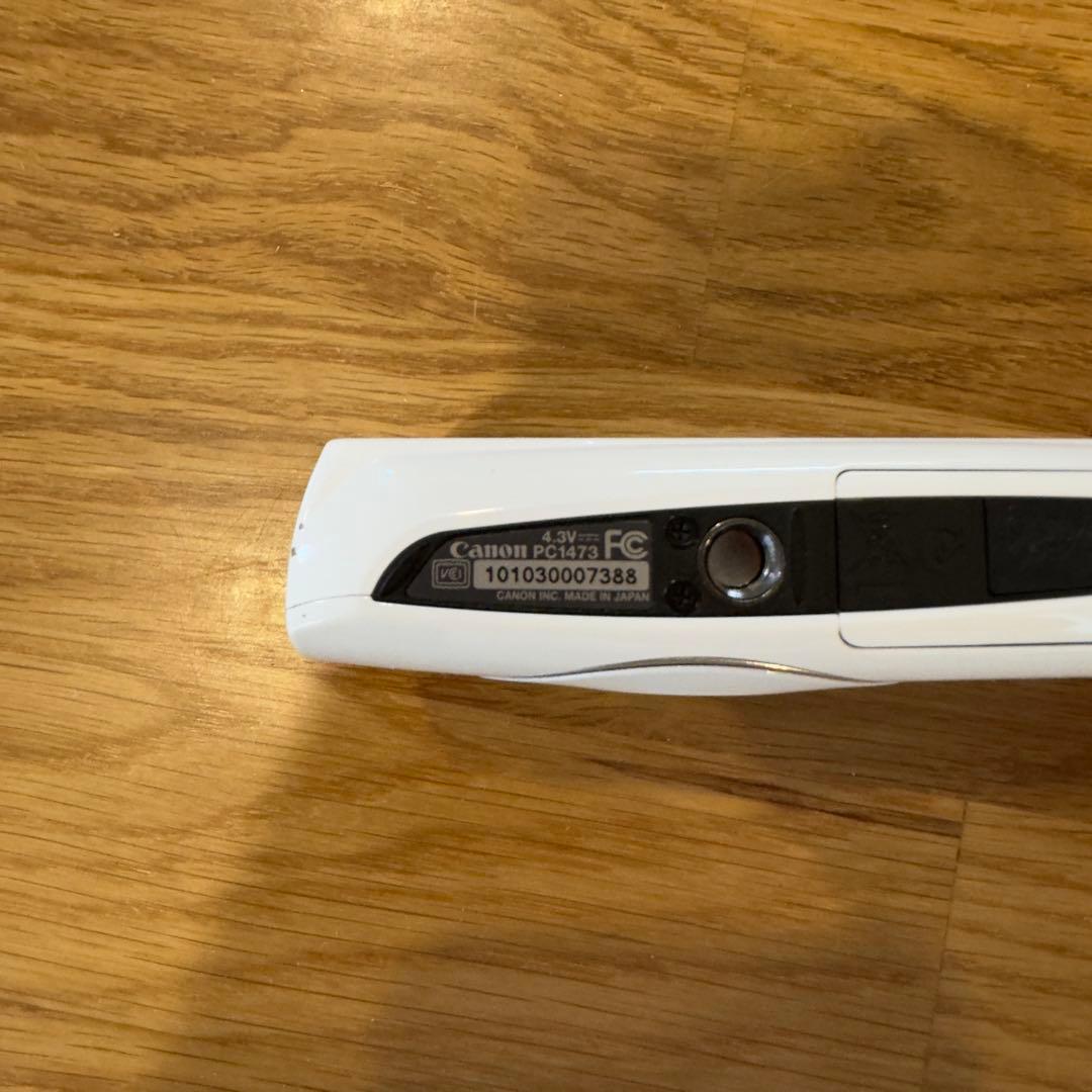 Canonデジタルカメラ IXY 30S ホワイト