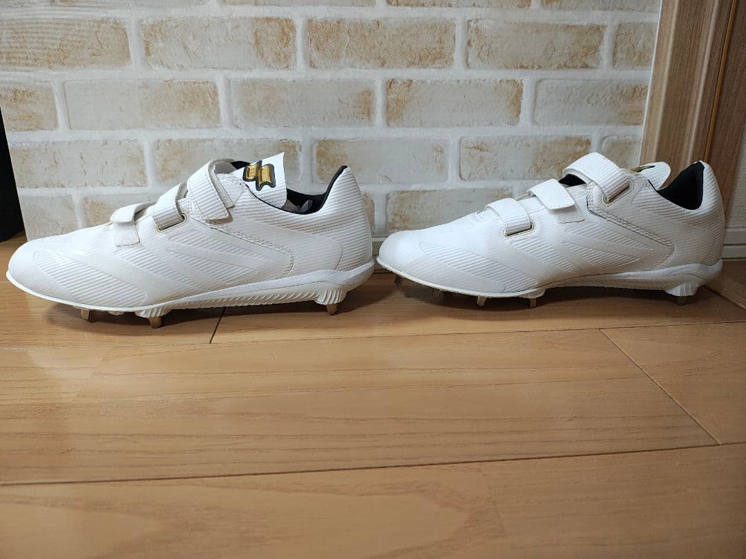 SSK　プロエッジ AG-VW 白スパイク　高校野球対応