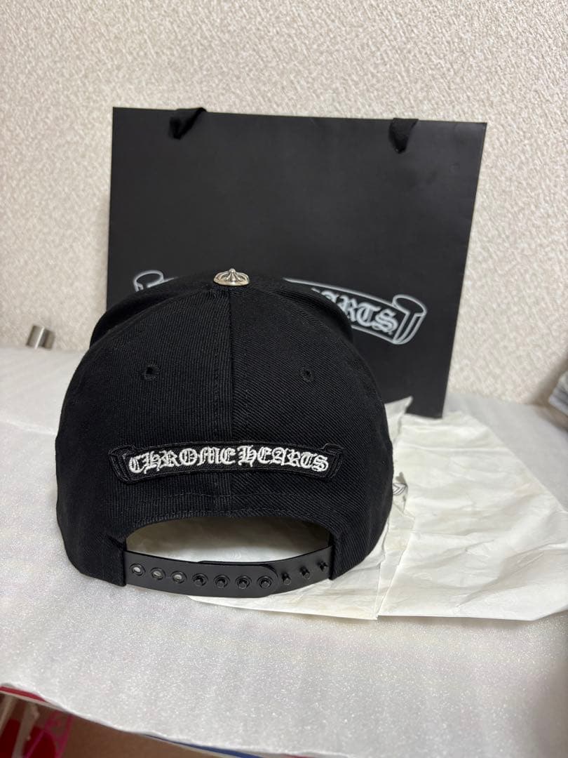 クロス刺繍　クロムハーツキャップ　国内正規品　人気モデル