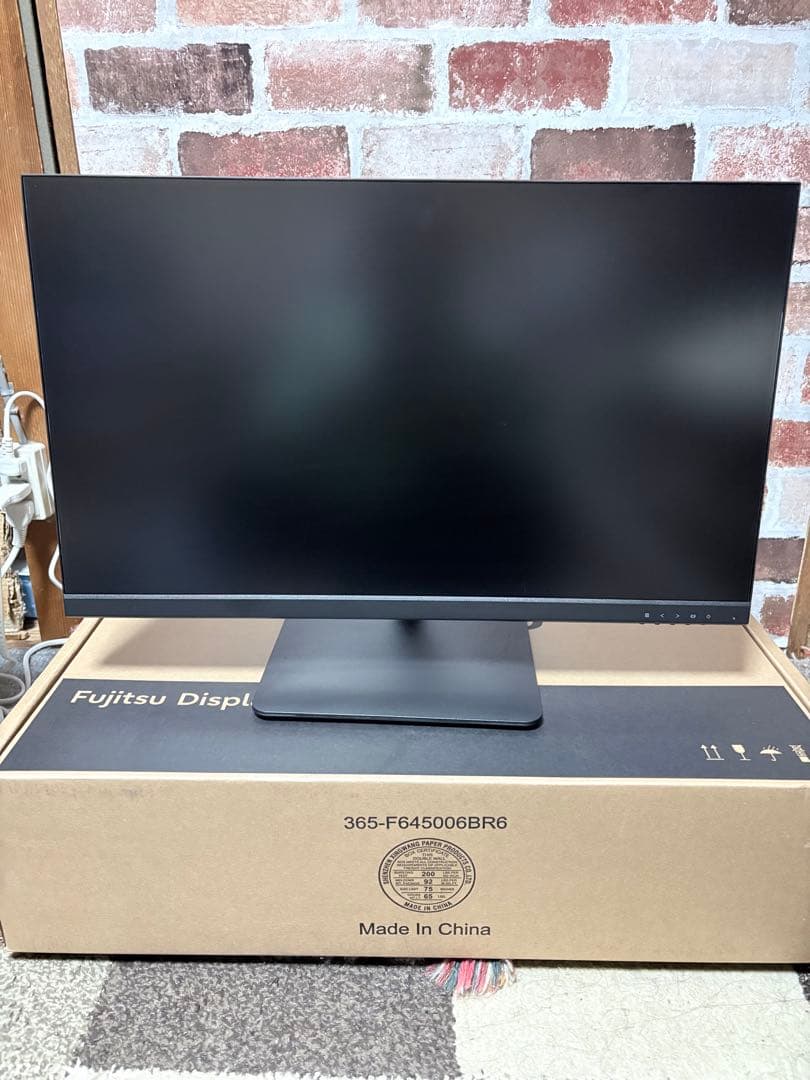 Fujitsu 23.8型ワイド ノングレア液晶　ブラック