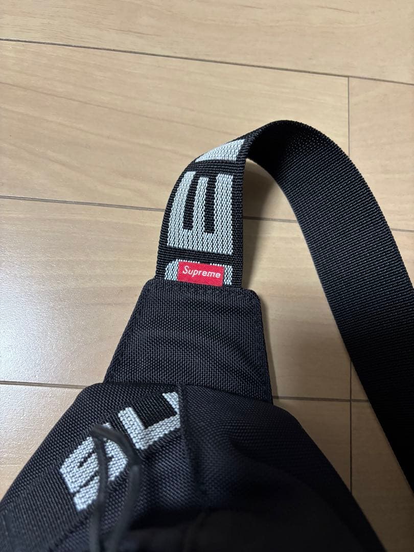 2018ss シュプリーム supreme ショルダーバッグ 美品 ボディバッグ