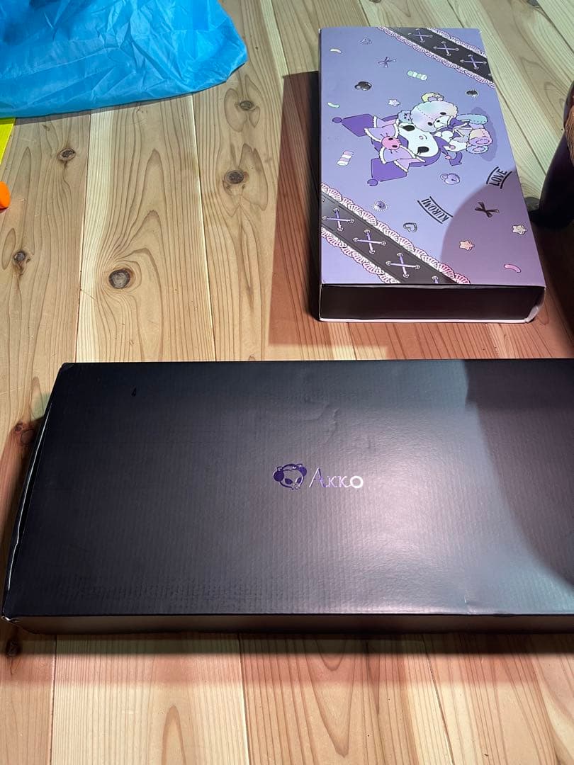 入手困難　KUROMI キーボード パープル/ホワイト