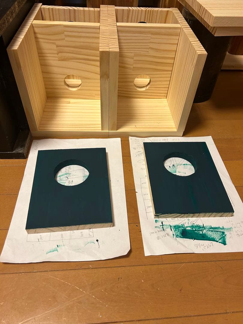 自作スピーカー ダブルバスレフ型グリーンバッフル