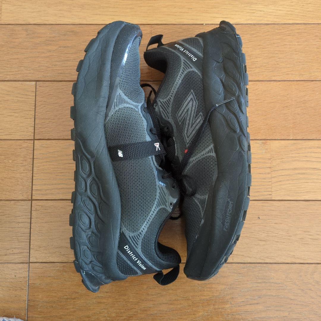 New Balance ブラック スニーカー メンズ