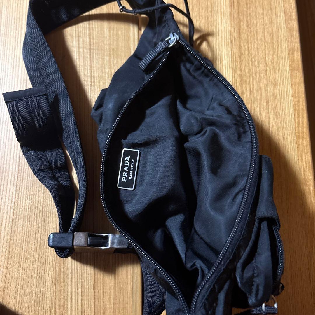 プラダ　ウエストポーチ