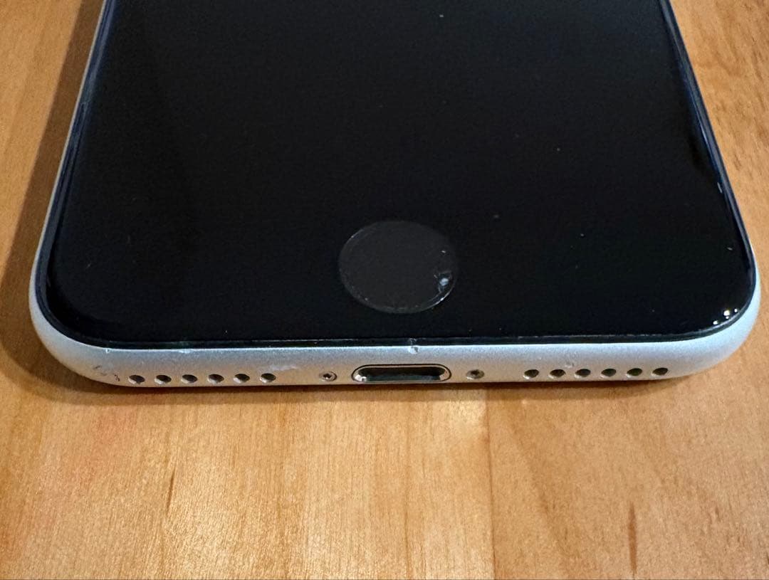 【ジャンク品】iPhone SE 第2世代 128GB SIMフリー