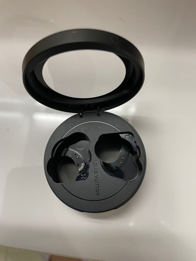 LVルイヴィトンイヤホン