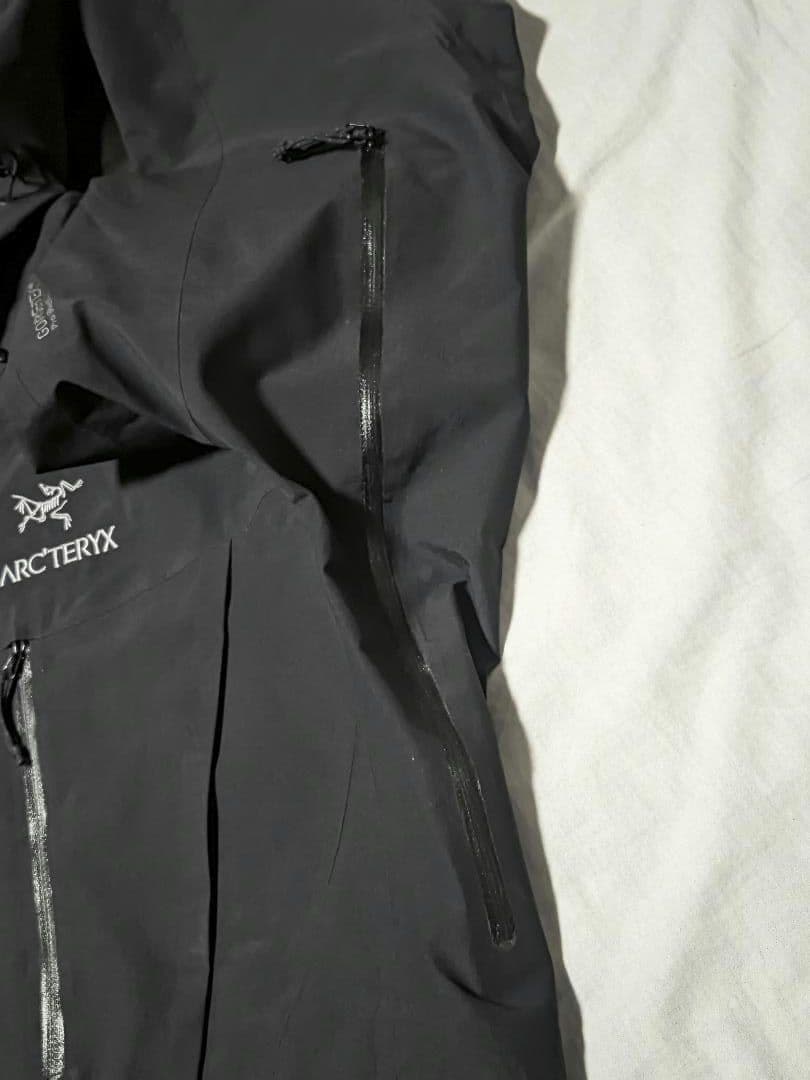 【カナダ製】ALPHA SV ARC'TERYX  Msize