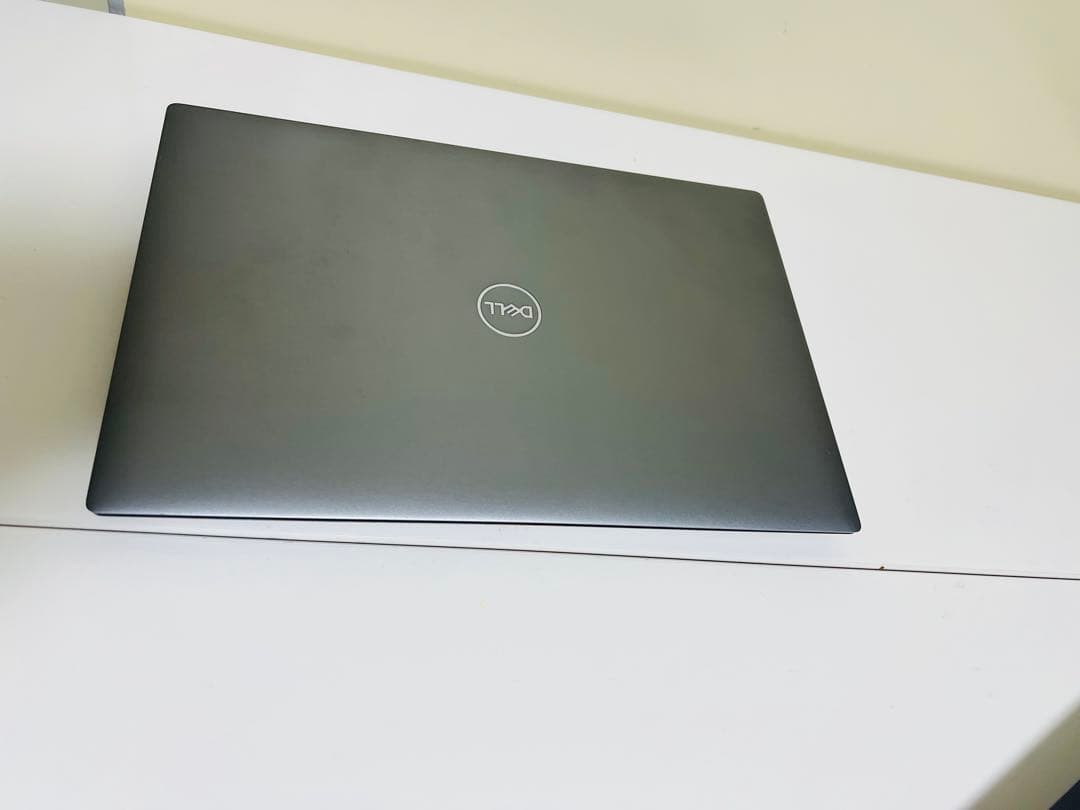 Windowsノート本体 Dell Precision 5470 i9 32GB 1TB A1000