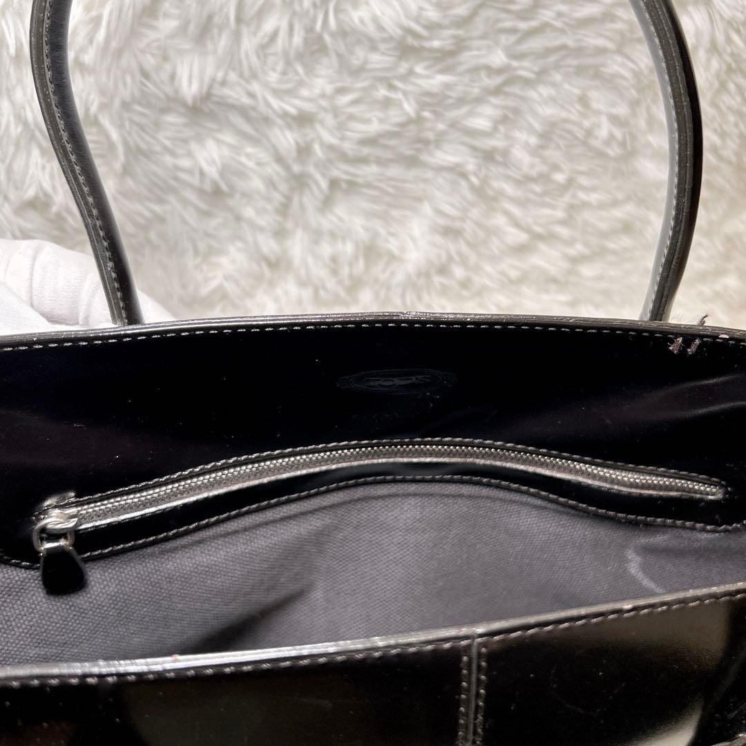 トッズ TOD’S レザー トートバッグ ブラックA4可 ユニセックス ビジネス
