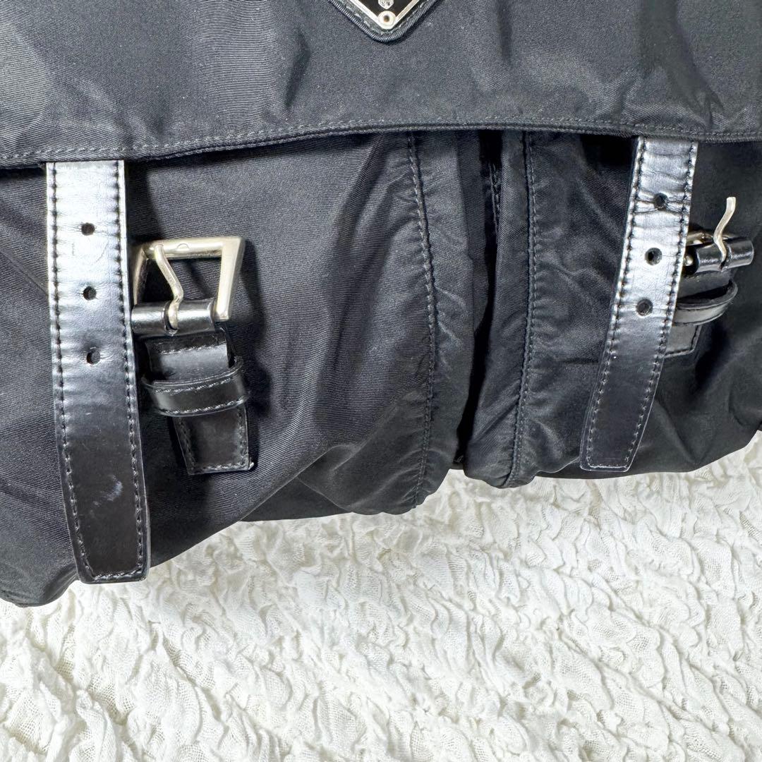 プラダ　テスートナイロン　ショルダーバッグ　メッセンジャー　ブラック　黒