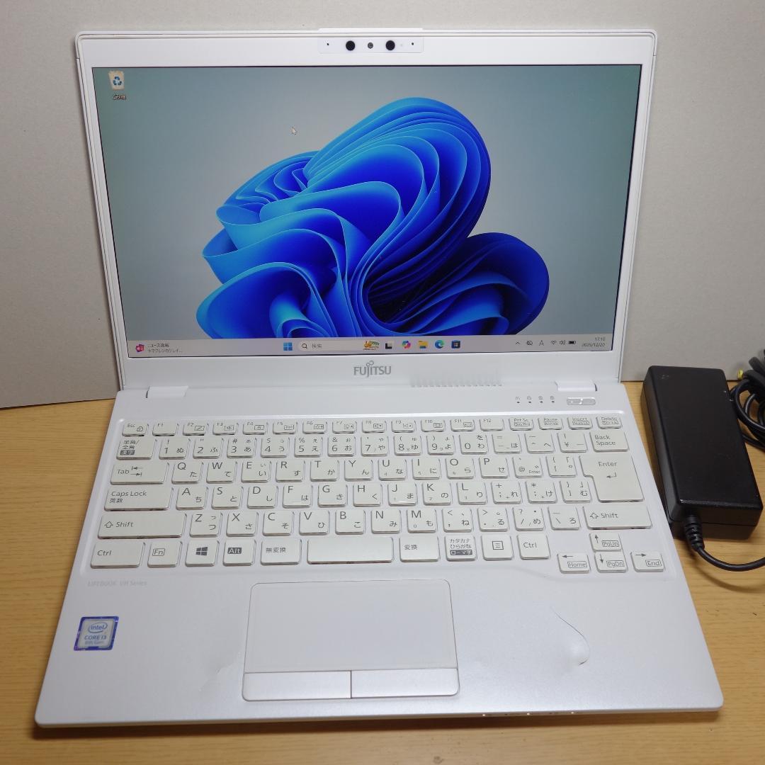 LIFEBOOK UH75◆Core i3-8145U/256G/8G/軽量