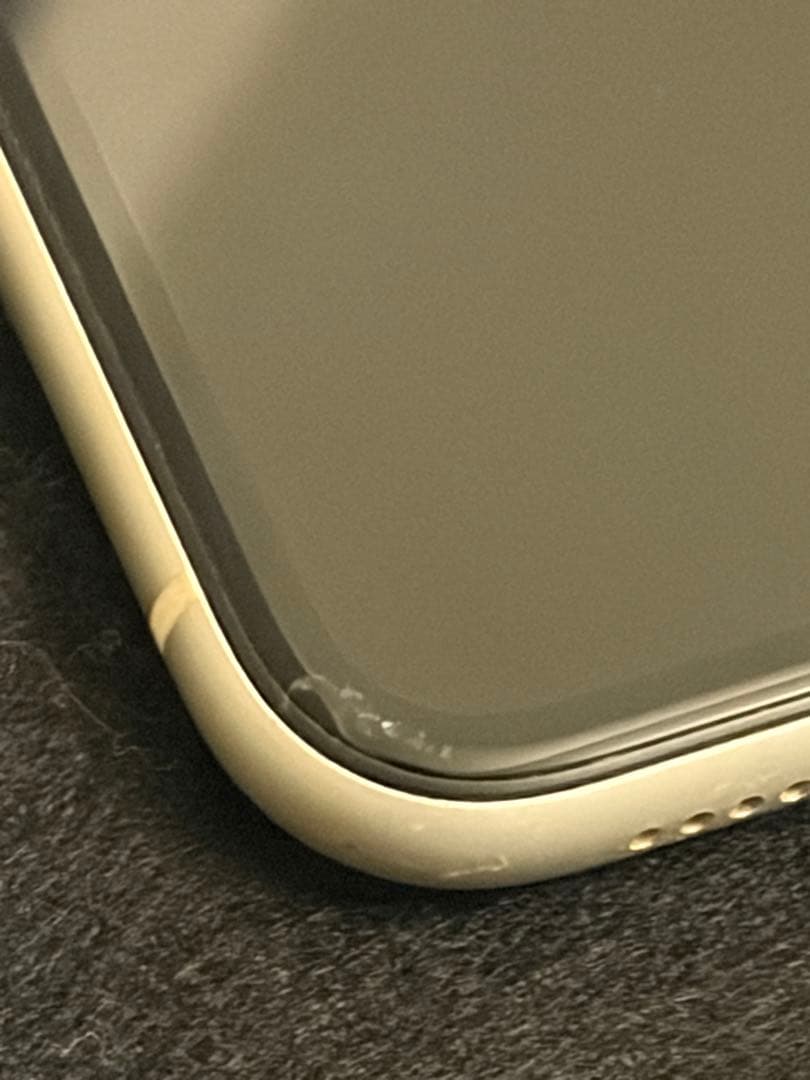 Apple iPhone 11 ホワイト　128GB