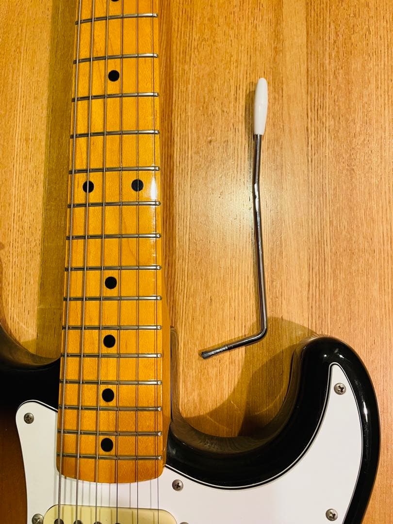 【美品】Fender Japan フェンダージャパン　ストラトキャスター
