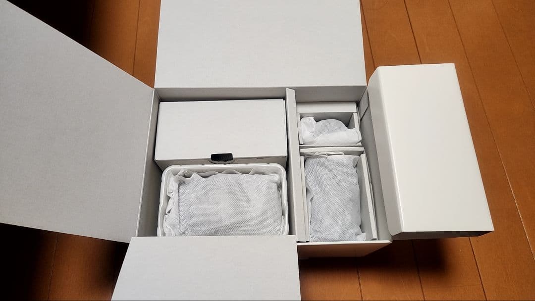 【貴重な廃盤】OLYMPUS PEN E-PL10ブラック 箱・カメラケース付き