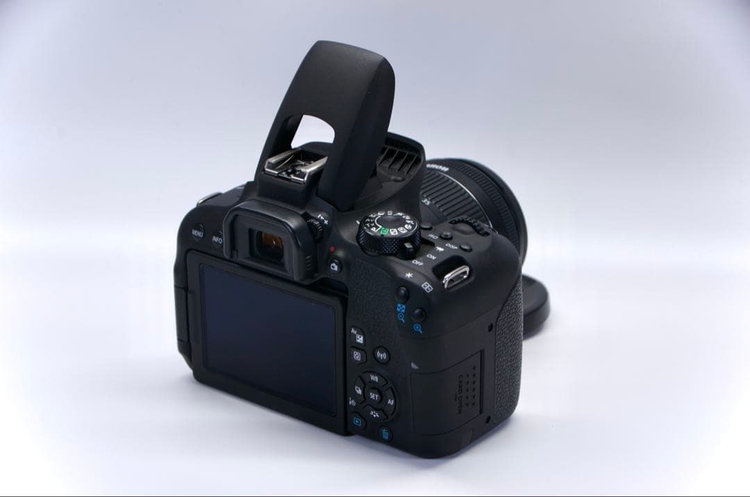 【超美品・元箱付き】Canon EOS Kiss X9i ダブルズームキット