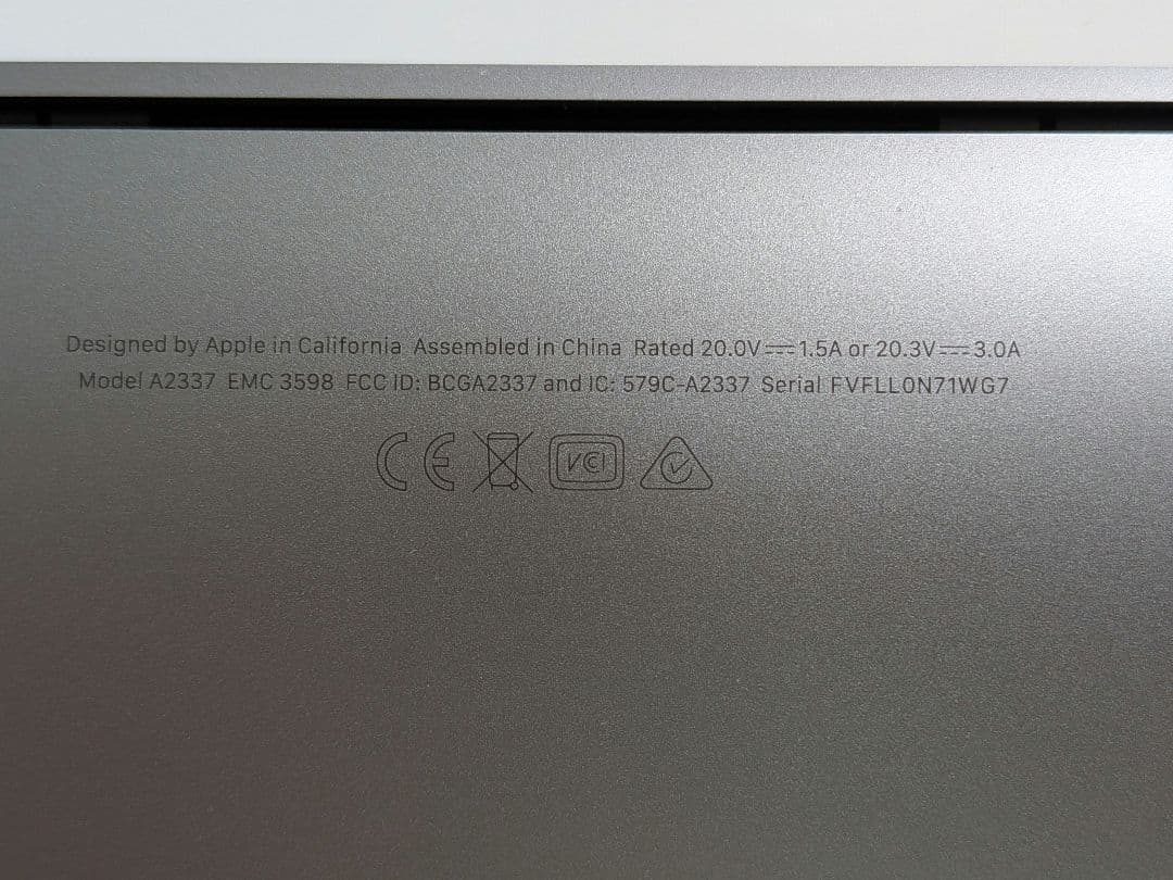 極美Macbook Air M1 メモリ 16GBバッテリ交換後充放電２回CTO