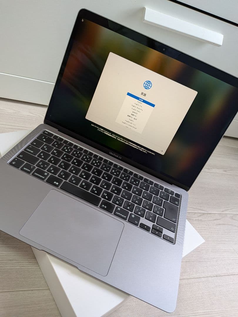 極美Macbook Air M1 メモリ 16GBバッテリ交換後充放電２回CTO