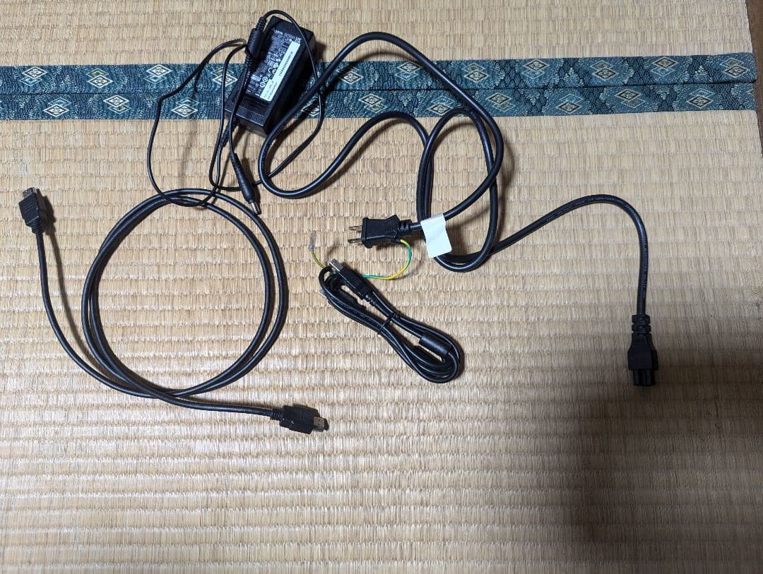 24.5インチ ゲーミングモニターpc 240