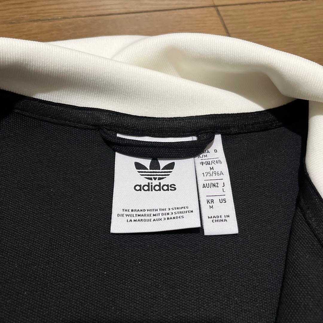 adidas トラックジャケット
