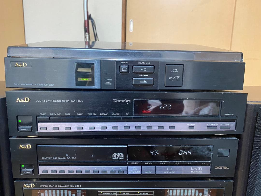 ラジオ・コンポ A&D 830