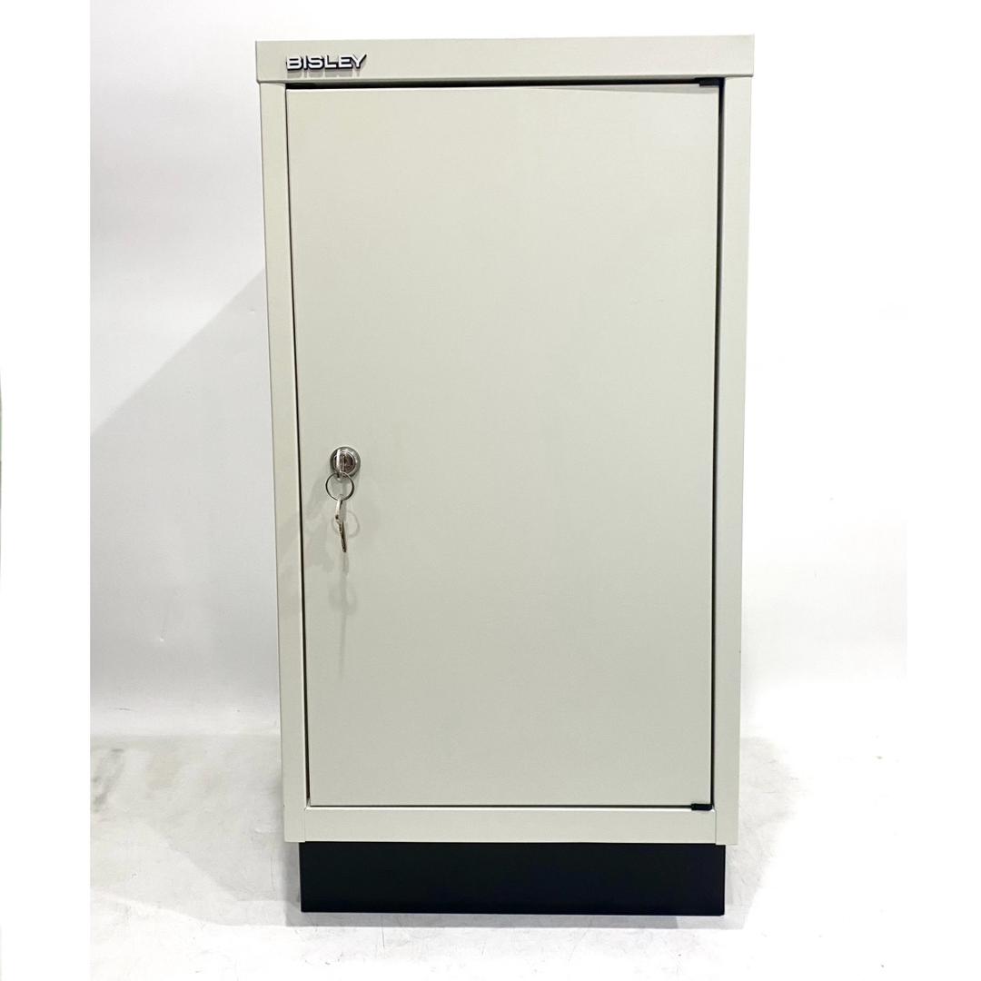 美品！ BISLEY ビスレー 鍵付き ロッカー キャビネット