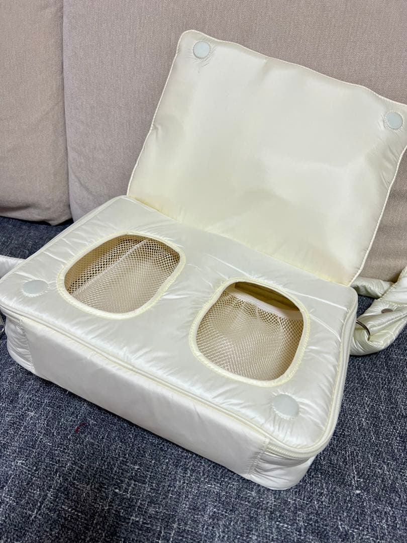 美品　calin カラン　マザーズバッグ　マグネット