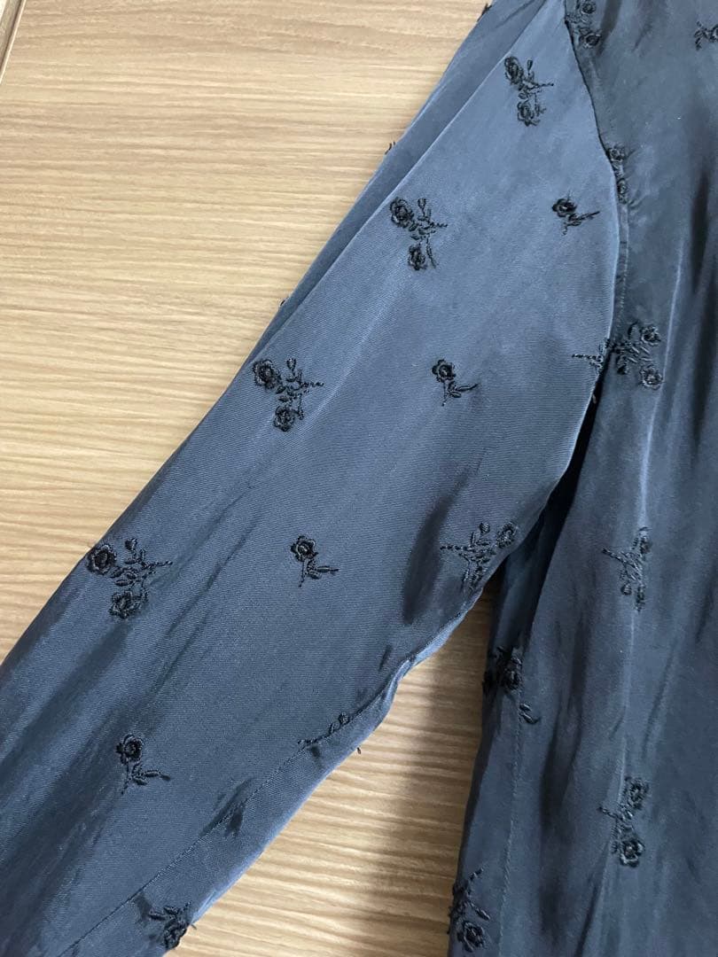 み*や様 TICCA/フラワーエンブロイダリーシャツ/TBEA-143