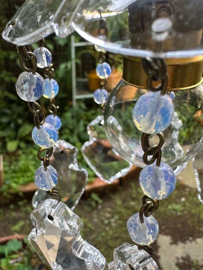 フランス アンティーク フレンチリーフとオパールセントの可愛いミニシャンデリア＊