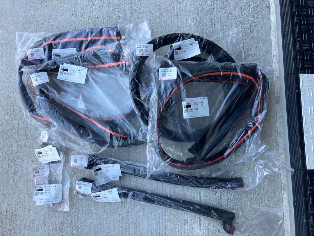 コペン L880K 新品　ウェザーストリップ　8点セット