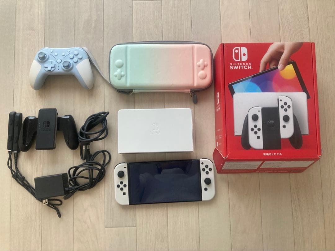 Nintendo Switch 有機ELモデル ホワイト本体　おまけ付き